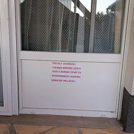 Csigahaz Apartman بيتْش المظهر الخارجي الصورة